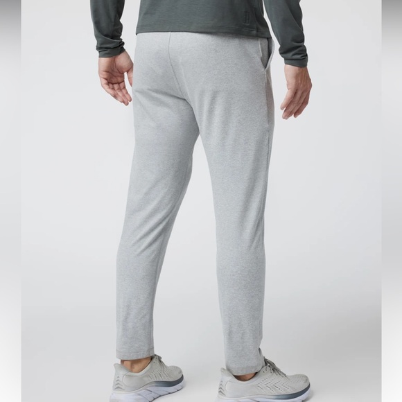Vuori Coronado Men's Light Gray Joggers Small - Picture 2 of 6